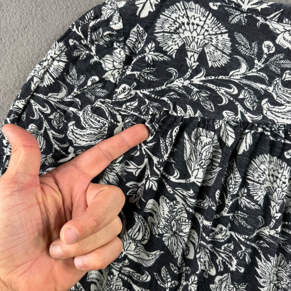 Lucky Brand Top Women XS Floral Print Tassel Tie 3/4 Sleeve Shirt Blouse Black‎ - Picture 7 of 9